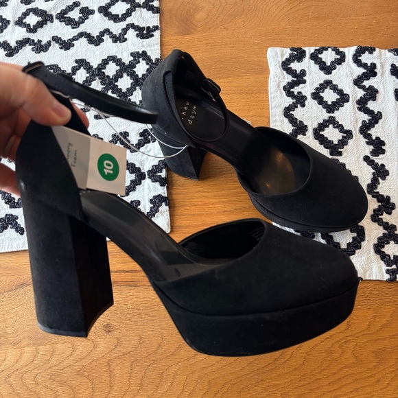 a new day Shoes - NEW a new day Black Chunky Platform Heels women’s shoes size 10